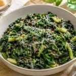 Mangold Rezept schnell aus der Pfanne mit Knoblauch, Olivenöl, Chili, Balsamico und Parmesan